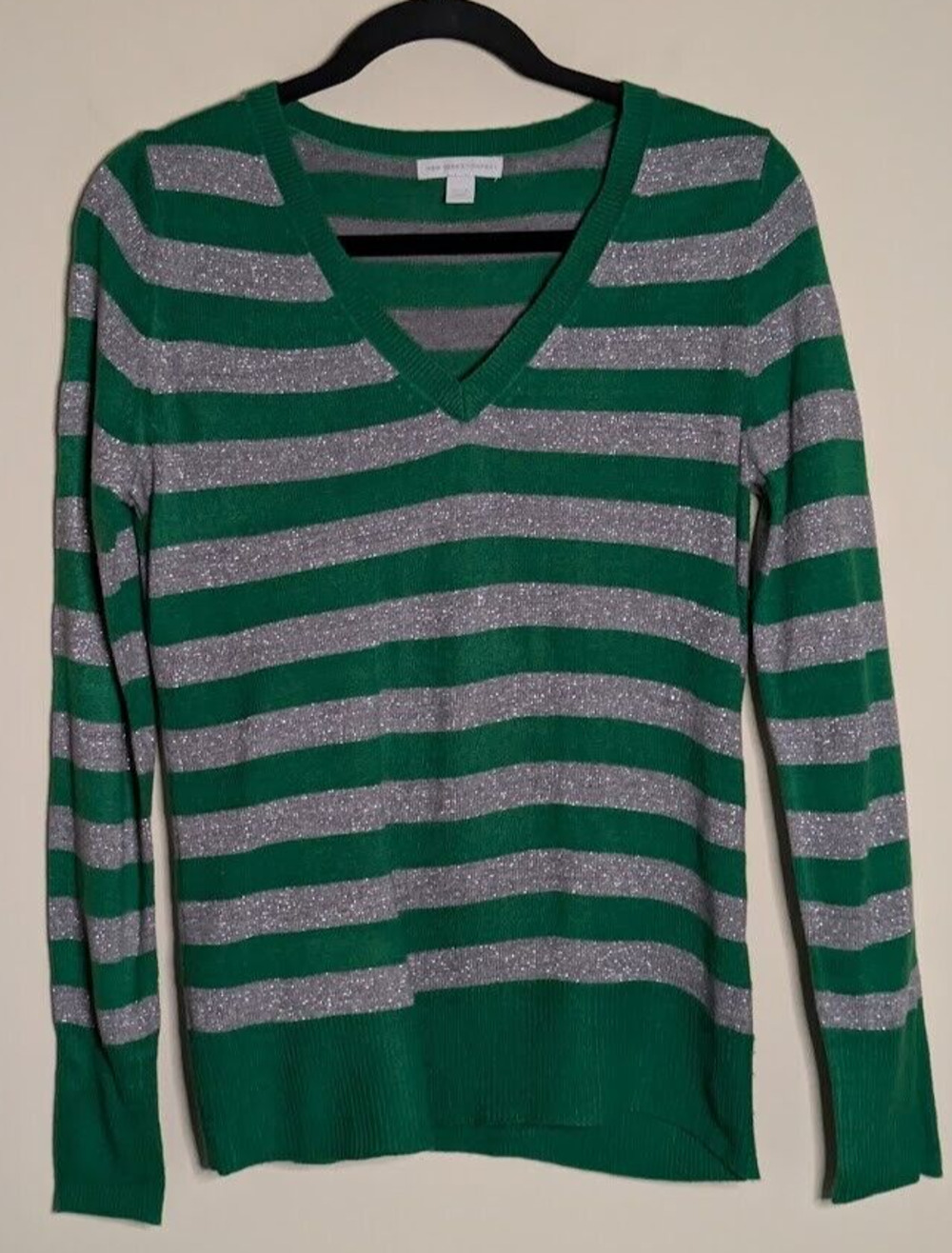 New York & Company Women's Size Small Long Sleeve Silver Green Stripped Sweater